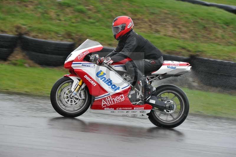 Motorcycle action photographs;anglesey circuit;anglesey trackday photographs;event digital images;eventdigitalimages;no limits trackday;oulton park circuit cheshire;peter wileman photography;trackday;trackday digital images;trackday photos;ty croes circuit wales