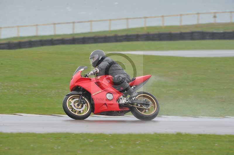 Motorcycle action photographs;anglesey circuit;anglesey trackday photographs;event digital images;eventdigitalimages;no limits trackday;oulton park circuit cheshire;peter wileman photography;trackday;trackday digital images;trackday photos;ty croes circuit wales