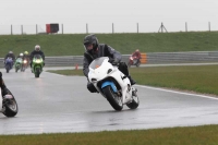 Motorcycle-action-photographs;Trackday-digital-images;event-digital-images;eventdigitalimages;no-limits-trackday;peter-wileman-photography;snetterton;snetterton-circuit-norfolk;snetterton-photographs;trackday;trackday-photos