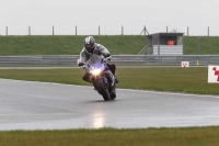 Motorcycle-action-photographs;Trackday-digital-images;event-digital-images;eventdigitalimages;no-limits-trackday;peter-wileman-photography;snetterton;snetterton-circuit-norfolk;snetterton-photographs;trackday;trackday-photos