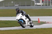 Motorcycle-action-photographs;Trackday-digital-images;event-digital-images;eventdigitalimages;no-limits-trackday;peter-wileman-photography;snetterton;snetterton-circuit-norfolk;snetterton-photographs;trackday;trackday-photos