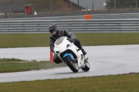 Motorcycle-action-photographs;Trackday-digital-images;event-digital-images;eventdigitalimages;no-limits-trackday;peter-wileman-photography;snetterton;snetterton-circuit-norfolk;snetterton-photographs;trackday;trackday-photos