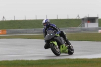 Motorcycle-action-photographs;Trackday-digital-images;event-digital-images;eventdigitalimages;no-limits-trackday;peter-wileman-photography;snetterton;snetterton-circuit-norfolk;snetterton-photographs;trackday;trackday-photos