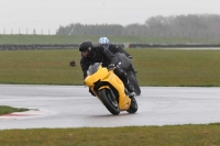 Motorcycle-action-photographs;Trackday-digital-images;event-digital-images;eventdigitalimages;no-limits-trackday;peter-wileman-photography;snetterton;snetterton-circuit-norfolk;snetterton-photographs;trackday;trackday-photos