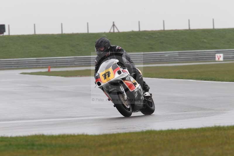 Motorcycle action photographs;Trackday digital images;event digital images;eventdigitalimages;no limits trackday;peter wileman photography;snetterton;snetterton circuit norfolk;snetterton photographs;trackday;trackday photos