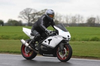 Motorcycle-action-photographs;Trackday-digital-images;event-digital-images;eventdigitalimages;no-limits-trackday;peter-wileman-photography;snetterton;snetterton-circuit-norfolk;snetterton-photographs;trackday;trackday-photos