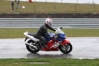 Motorcycle-action-photographs;Trackday-digital-images;event-digital-images;eventdigitalimages;no-limits-trackday;peter-wileman-photography;snetterton;snetterton-circuit-norfolk;snetterton-photographs;trackday;trackday-photos