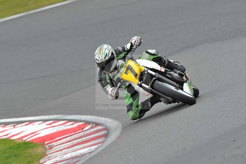 enduro digital images;event digital images;eventdigitalimages;no limits trackdays;oulton no limits trackday;oulton park cheshire;oulton trackday photographs;peter wileman photography;racing digital images;trackday digital images;trackday photos