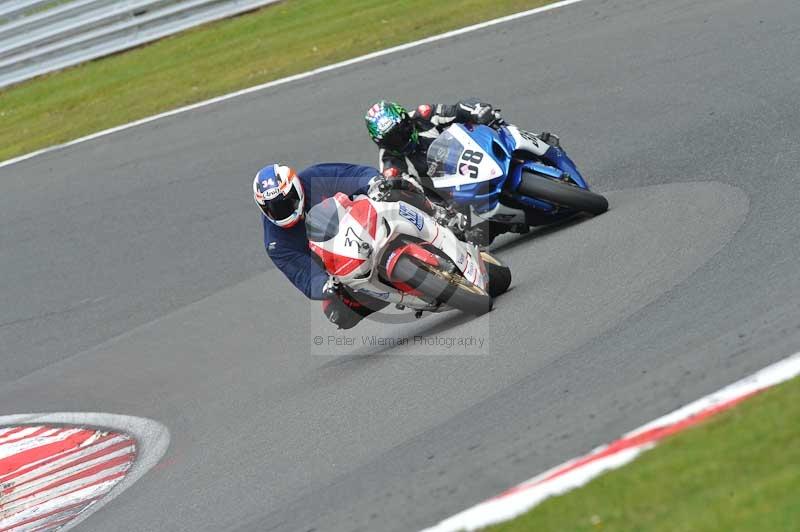 enduro digital images;event digital images;eventdigitalimages;no limits trackdays;oulton no limits trackday;oulton park cheshire;oulton trackday photographs;peter wileman photography;racing digital images;trackday digital images;trackday photos