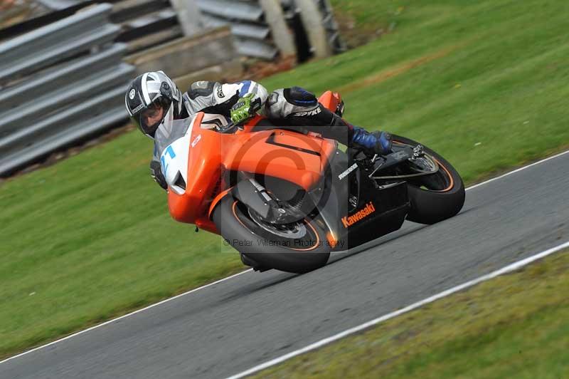 enduro digital images;event digital images;eventdigitalimages;no limits trackdays;oulton no limits trackday;oulton park cheshire;oulton trackday photographs;peter wileman photography;racing digital images;trackday digital images;trackday photos