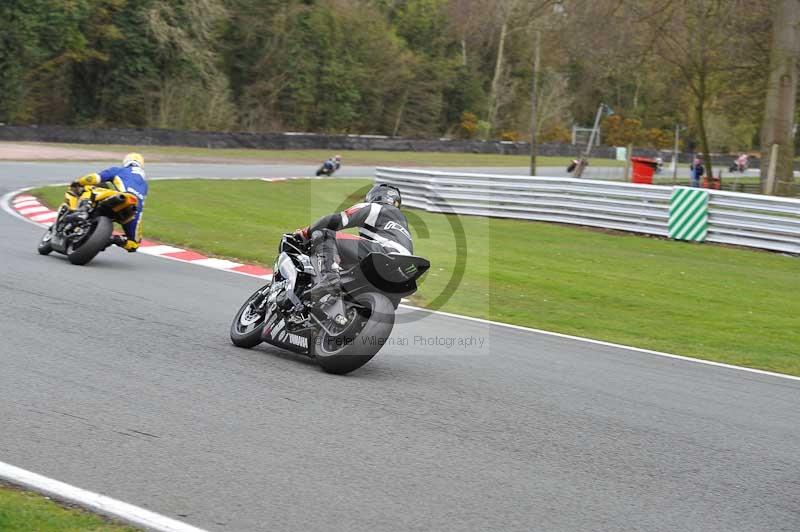 enduro digital images;event digital images;eventdigitalimages;no limits trackdays;oulton no limits trackday;oulton park cheshire;oulton trackday photographs;peter wileman photography;racing digital images;trackday digital images;trackday photos