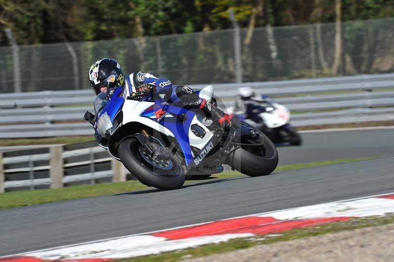 enduro digital images;event digital images;eventdigitalimages;no limits trackdays;oulton no limits trackday;oulton park cheshire;oulton trackday photographs;peter wileman photography;racing digital images;trackday digital images;trackday photos