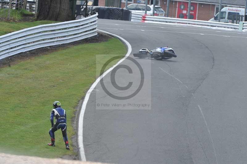 enduro digital images;event digital images;eventdigitalimages;no limits trackdays;oulton no limits trackday;oulton park cheshire;oulton trackday photographs;peter wileman photography;racing digital images;trackday digital images;trackday photos