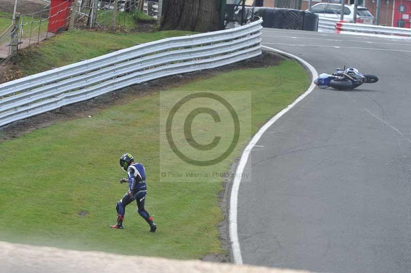 enduro digital images;event digital images;eventdigitalimages;no limits trackdays;oulton no limits trackday;oulton park cheshire;oulton trackday photographs;peter wileman photography;racing digital images;trackday digital images;trackday photos