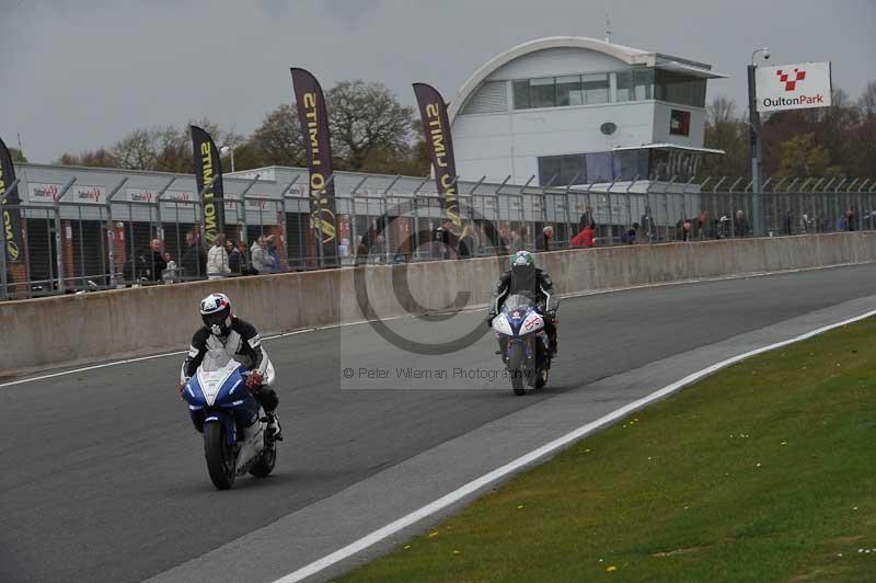 enduro digital images;event digital images;eventdigitalimages;no limits trackdays;oulton no limits trackday;oulton park cheshire;oulton trackday photographs;peter wileman photography;racing digital images;trackday digital images;trackday photos