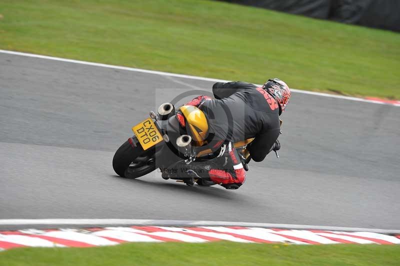 enduro digital images;event digital images;eventdigitalimages;no limits trackdays;oulton no limits trackday;oulton park cheshire;oulton trackday photographs;peter wileman photography;racing digital images;trackday digital images;trackday photos