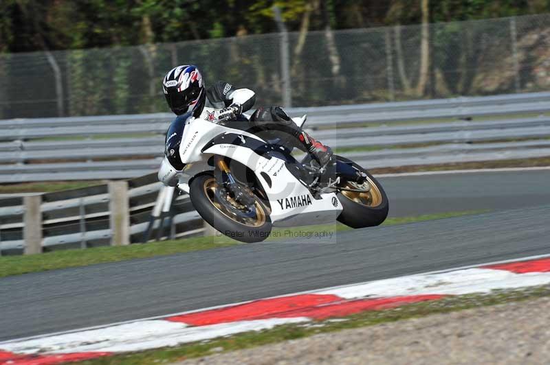 enduro digital images;event digital images;eventdigitalimages;no limits trackdays;oulton no limits trackday;oulton park cheshire;oulton trackday photographs;peter wileman photography;racing digital images;trackday digital images;trackday photos