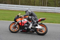 enduro-digital-images;event-digital-images;eventdigitalimages;no-limits-trackdays;oulton-no-limits-trackday;oulton-park-cheshire;oulton-trackday-photographs;peter-wileman-photography;racing-digital-images;trackday-digital-images;trackday-photos