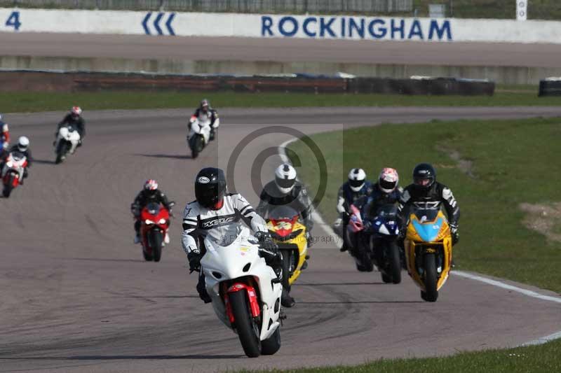 Rockingham no limits trackday;enduro digital images;event digital images;eventdigitalimages;no limits trackdays;peter wileman photography;racing digital images;rockingham raceway northamptonshire;rockingham trackday photographs;trackday digital images;trackday photos