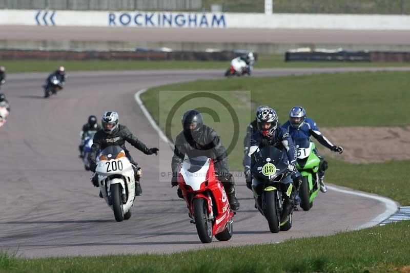 Rockingham no limits trackday;enduro digital images;event digital images;eventdigitalimages;no limits trackdays;peter wileman photography;racing digital images;rockingham raceway northamptonshire;rockingham trackday photographs;trackday digital images;trackday photos