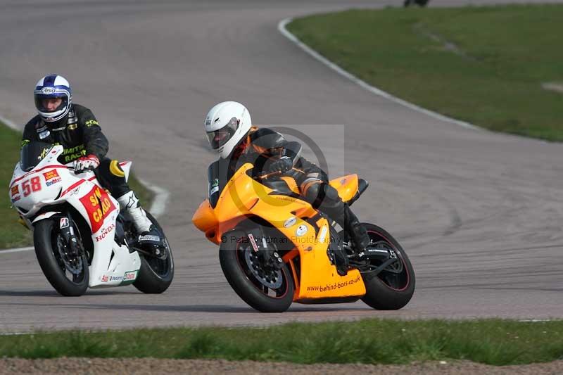 Rockingham no limits trackday;enduro digital images;event digital images;eventdigitalimages;no limits trackdays;peter wileman photography;racing digital images;rockingham raceway northamptonshire;rockingham trackday photographs;trackday digital images;trackday photos