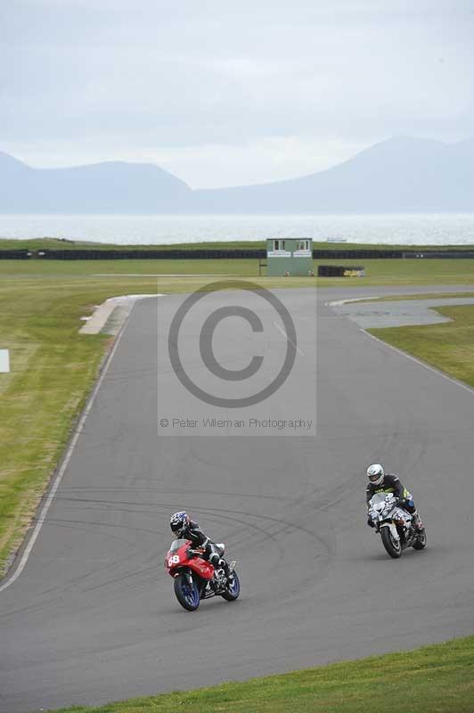 anglesey no limits trackday;anglesey photographs;anglesey trackday photographs;enduro digital images;event digital images;eventdigitalimages;no limits trackdays;peter wileman photography;racing digital images;trac mon;trackday digital images;trackday photos;ty croes