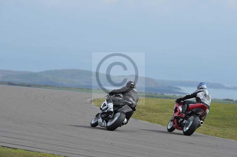 anglesey no limits trackday;anglesey photographs;anglesey trackday photographs;enduro digital images;event digital images;eventdigitalimages;no limits trackdays;peter wileman photography;racing digital images;trac mon;trackday digital images;trackday photos;ty croes