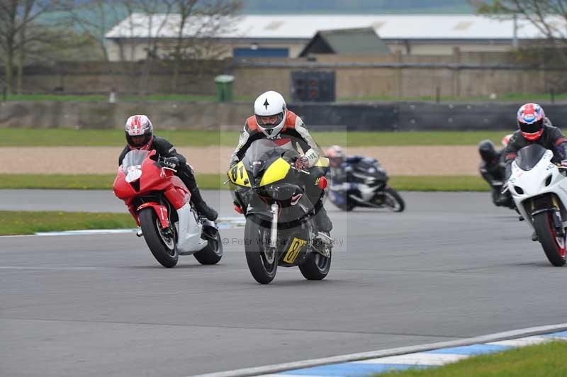 Motorcycle action photographs;donington;donington park leicestershire;donington photographs;event digital images;eventdigitalimages;no limits trackday;peter wileman photography;trackday;trackday digital images;trackday photos