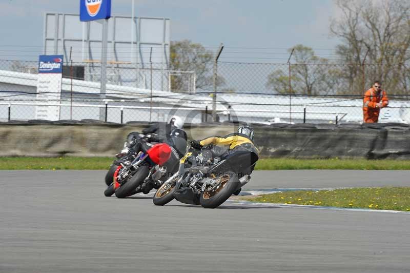 Motorcycle action photographs;donington;donington park leicestershire;donington photographs;event digital images;eventdigitalimages;no limits trackday;peter wileman photography;trackday;trackday digital images;trackday photos