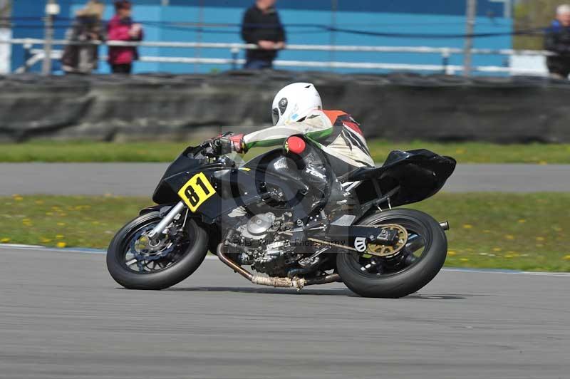 Motorcycle action photographs;donington;donington park leicestershire;donington photographs;event digital images;eventdigitalimages;no limits trackday;peter wileman photography;trackday;trackday digital images;trackday photos