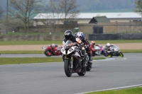 Motorcycle-action-photographs;donington;donington-park-leicestershire;donington-photographs;event-digital-images;eventdigitalimages;no-limits-trackday;peter-wileman-photography;trackday;trackday-digital-images;trackday-photos