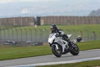 Motorcycle-action-photographs;donington;donington-park-leicestershire;donington-photographs;event-digital-images;eventdigitalimages;no-limits-trackday;peter-wileman-photography;trackday;trackday-digital-images;trackday-photos