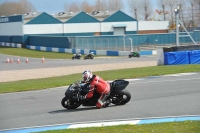 Motorcycle-action-photographs;donington;donington-park-leicestershire;donington-photographs;event-digital-images;eventdigitalimages;no-limits-trackday;peter-wileman-photography;trackday;trackday-digital-images;trackday-photos