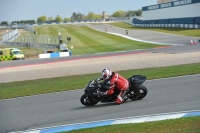 Motorcycle-action-photographs;donington;donington-park-leicestershire;donington-photographs;event-digital-images;eventdigitalimages;no-limits-trackday;peter-wileman-photography;trackday;trackday-digital-images;trackday-photos