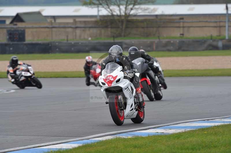 Motorcycle action photographs;donington;donington park leicestershire;donington photographs;event digital images;eventdigitalimages;no limits trackday;peter wileman photography;trackday;trackday digital images;trackday photos