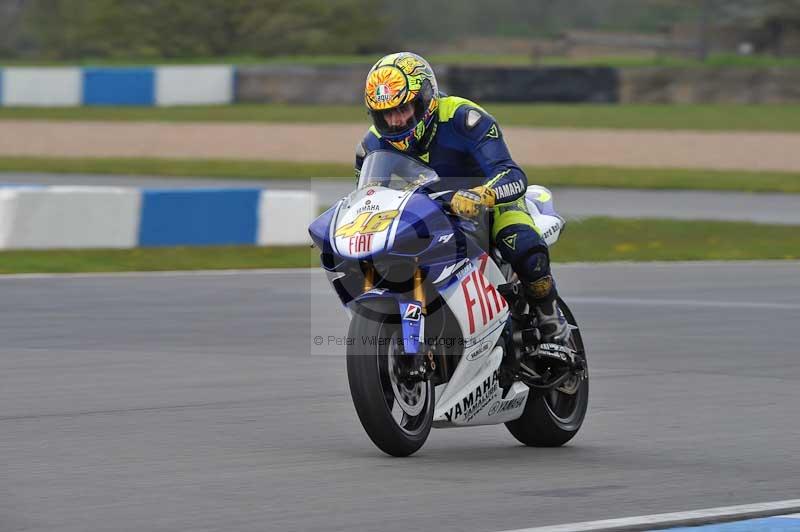 Motorcycle action photographs;donington;donington park leicestershire;donington photographs;event digital images;eventdigitalimages;no limits trackday;peter wileman photography;trackday;trackday digital images;trackday photos