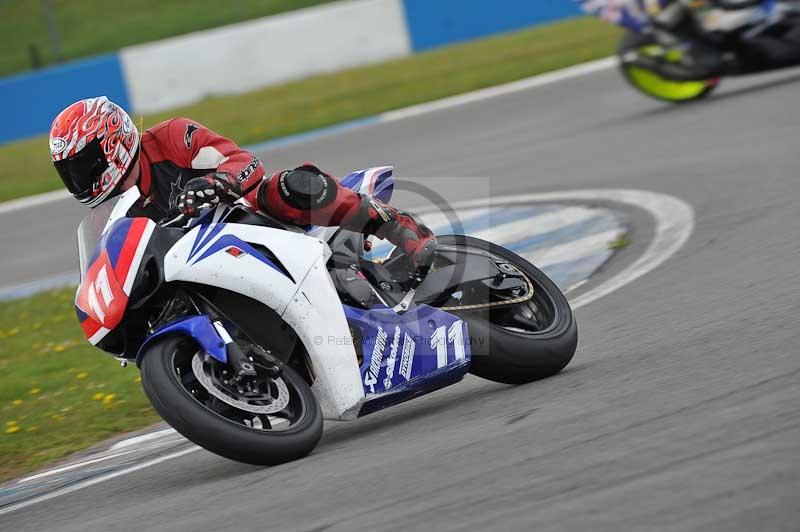 Motorcycle action photographs;donington;donington park leicestershire;donington photographs;event digital images;eventdigitalimages;no limits trackday;peter wileman photography;trackday;trackday digital images;trackday photos