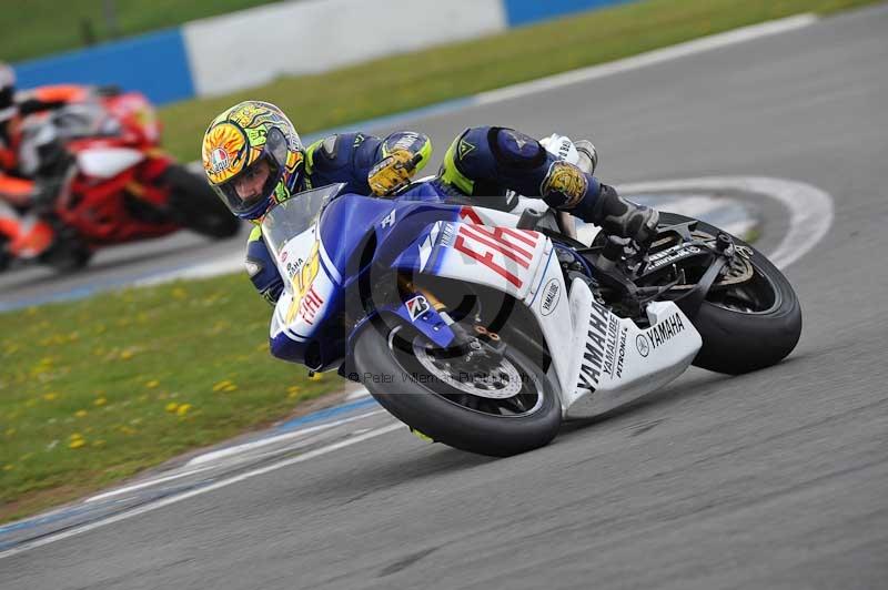 Motorcycle action photographs;donington;donington park leicestershire;donington photographs;event digital images;eventdigitalimages;no limits trackday;peter wileman photography;trackday;trackday digital images;trackday photos