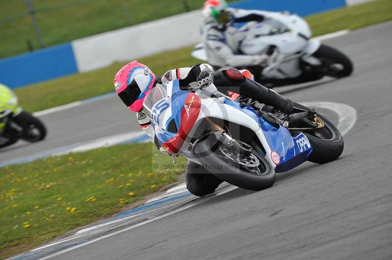 Motorcycle action photographs;donington;donington park leicestershire;donington photographs;event digital images;eventdigitalimages;no limits trackday;peter wileman photography;trackday;trackday digital images;trackday photos