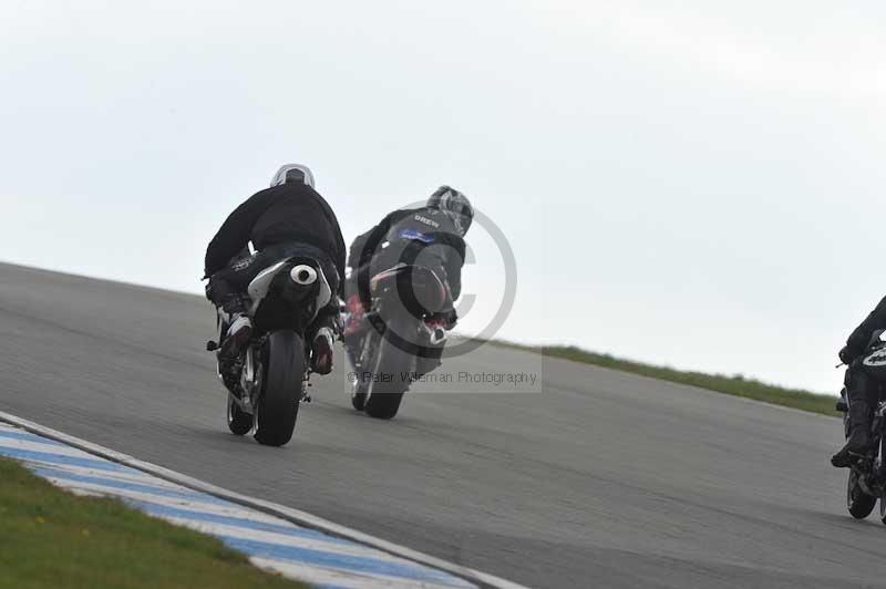 Motorcycle action photographs;donington;donington park leicestershire;donington photographs;event digital images;eventdigitalimages;no limits trackday;peter wileman photography;trackday;trackday digital images;trackday photos