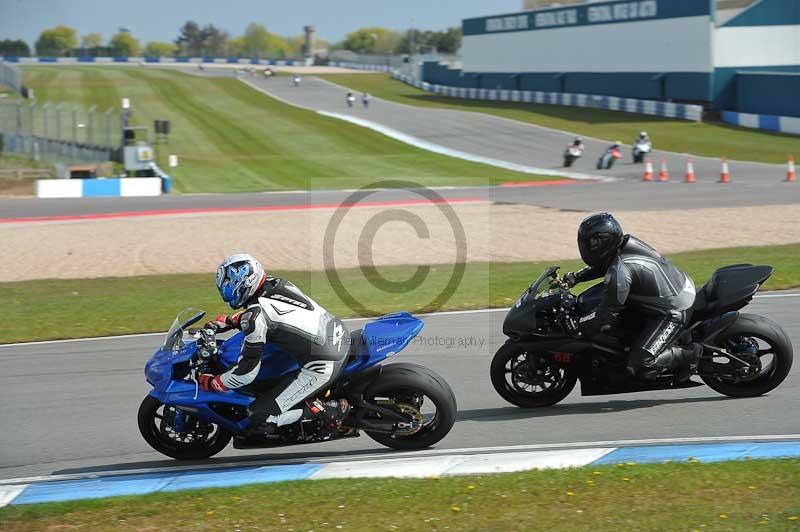 Motorcycle action photographs;donington;donington park leicestershire;donington photographs;event digital images;eventdigitalimages;no limits trackday;peter wileman photography;trackday;trackday digital images;trackday photos