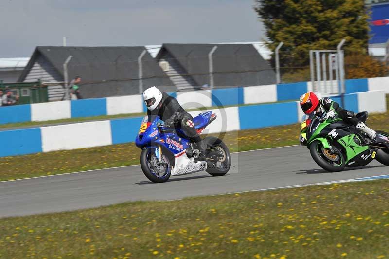 Motorcycle action photographs;donington;donington park leicestershire;donington photographs;event digital images;eventdigitalimages;no limits trackday;peter wileman photography;trackday;trackday digital images;trackday photos