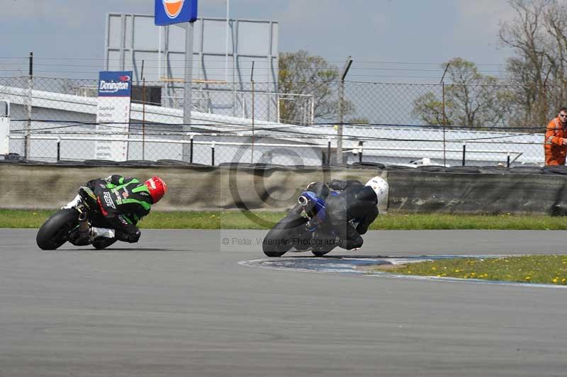 Motorcycle action photographs;donington;donington park leicestershire;donington photographs;event digital images;eventdigitalimages;no limits trackday;peter wileman photography;trackday;trackday digital images;trackday photos