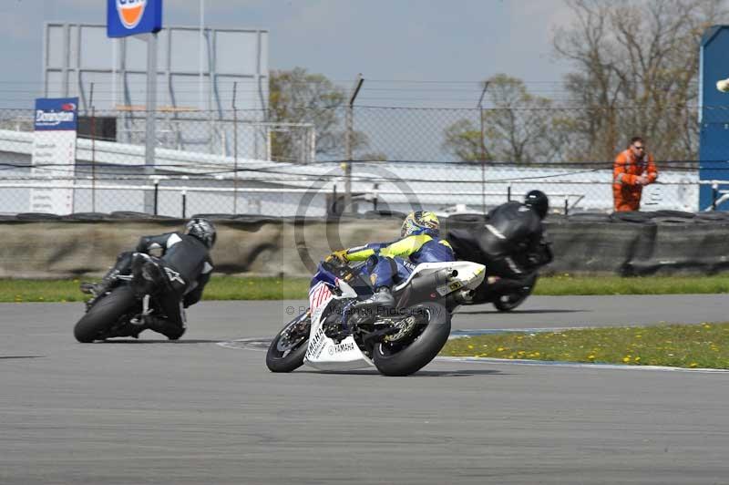 Motorcycle action photographs;donington;donington park leicestershire;donington photographs;event digital images;eventdigitalimages;no limits trackday;peter wileman photography;trackday;trackday digital images;trackday photos