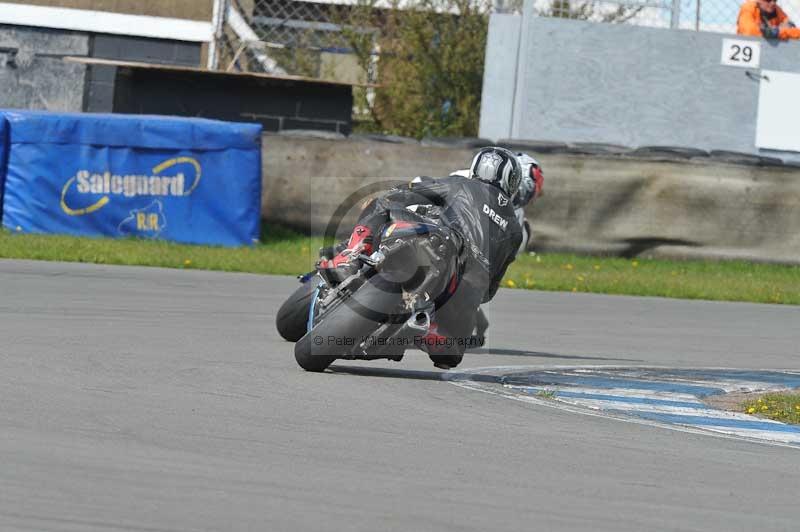 Motorcycle action photographs;donington;donington park leicestershire;donington photographs;event digital images;eventdigitalimages;no limits trackday;peter wileman photography;trackday;trackday digital images;trackday photos