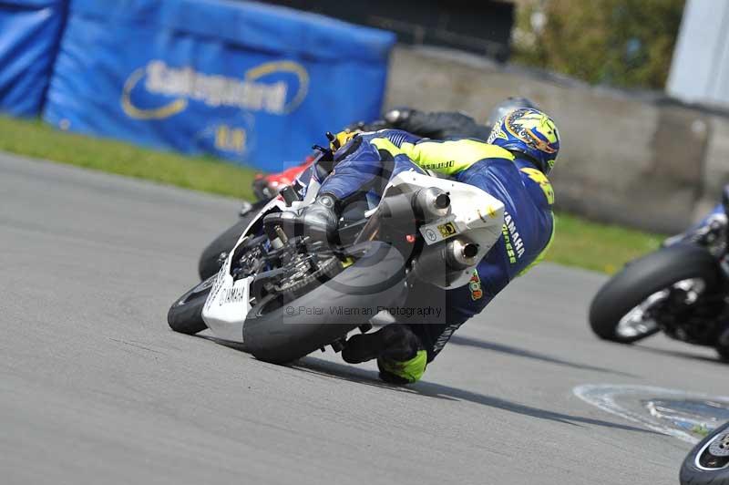 Motorcycle action photographs;donington;donington park leicestershire;donington photographs;event digital images;eventdigitalimages;no limits trackday;peter wileman photography;trackday;trackday digital images;trackday photos