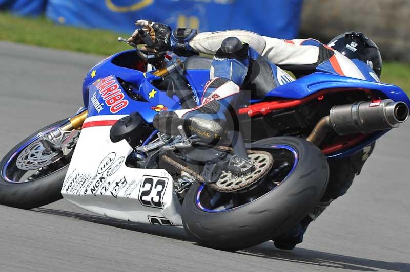 Motorcycle action photographs;donington;donington park leicestershire;donington photographs;event digital images;eventdigitalimages;no limits trackday;peter wileman photography;trackday;trackday digital images;trackday photos