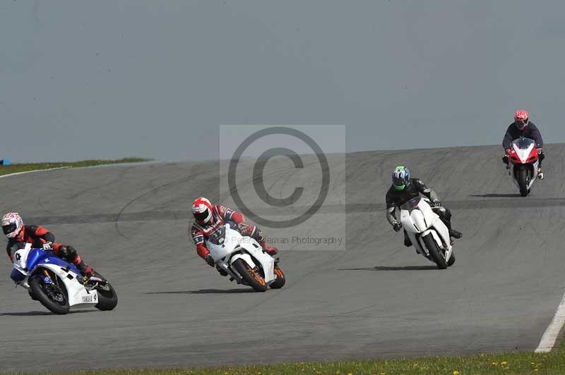 Motorcycle action photographs;donington;donington park leicestershire;donington photographs;event digital images;eventdigitalimages;no limits trackday;peter wileman photography;trackday;trackday digital images;trackday photos