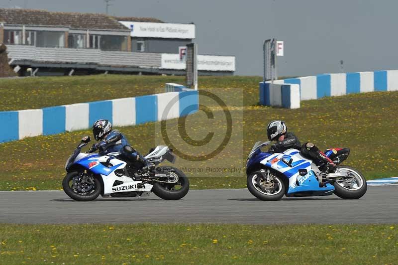 Motorcycle action photographs;donington;donington park leicestershire;donington photographs;event digital images;eventdigitalimages;no limits trackday;peter wileman photography;trackday;trackday digital images;trackday photos