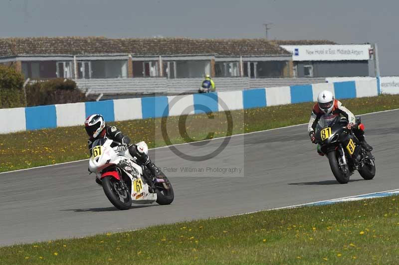 Motorcycle action photographs;donington;donington park leicestershire;donington photographs;event digital images;eventdigitalimages;no limits trackday;peter wileman photography;trackday;trackday digital images;trackday photos